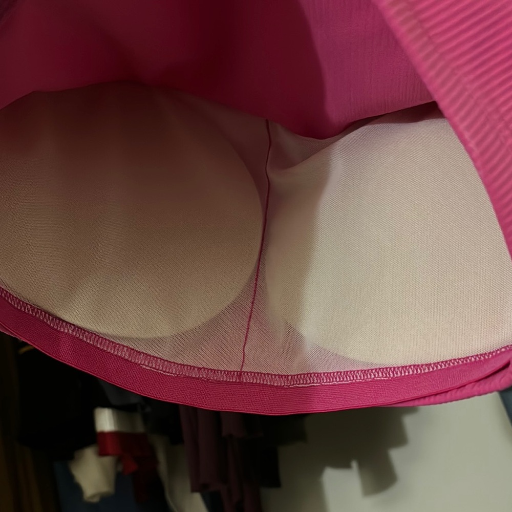 Pink Sleeveless Crop Top - NWT - Picture 2 of 3